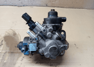 Pompa wtryskowa paliwa Audi Q5 3.0 TDI CTB 059130755CB 1