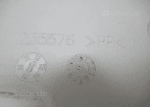 Zbiorniczek spryskiwaczy bmw 3 F30 F31 2011- 11