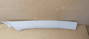 Osłona poszycie słupka prawy przód Renault Laguna III 769110001R 2