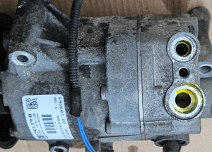 Opel Astra J 4 IV 2.0 CDTI kompresor sprężarka klimatyzacji 3