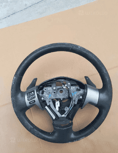 Toyota Auris 1 kierownica multifunkcja łopatki 1