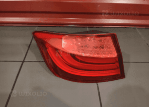 BMW 5 F10 LAMPA TYŁ LEWA W BŁOTNIK TYLNA EUROPA ORYGINAŁ ŁADNA 2