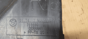 Kierownica powietrza wlot na tarczę prawy BMW I E81 E87 M-Pakiet 7906806 6