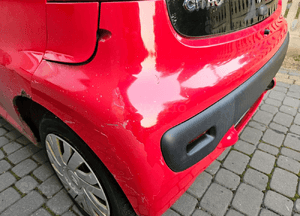 Citroen C1 Peugeot 107 zderzak tył tylny KJH 3
