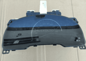 Toyota Avensis Verso 2.0 D4D zegar licznik 1