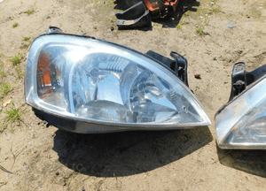 opel corsa C FL lampa prawa WYSYŁKA 1