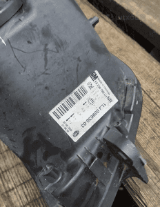 Przod przednia lampa lewa opel insignia a 3