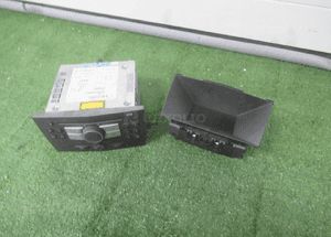 RADIO CD WYŚWIETLACZ  OPEL ASTRA 3 III KOMBI 2004- 6