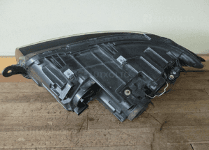 Lampa przednia przód prawa vw T6 2015-2019 13