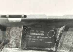 BMW G11 G12 LCI Ślizg mocowanie zderzaka R - 16185 4