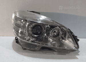 Mercedes C W204 Lampa Xenon - Prawa - 13066 1