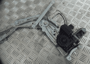 ZAFIRA B Przedni Prawy Podnośnik Szyby 13132435RH 2
