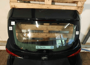 Klapa tył tylna bagażnika do opel astra j Z22C czarny 5D 5 drzwi hb 6