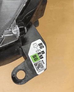 Lampa prawa reflektor prawy toyota yaris 4 iv 2020- 3