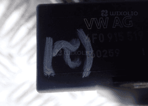 BEZPIECZNIK PIROTECHNICZNY AUDI A6 C6 4F0915519 RADOM 3