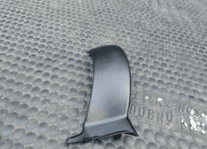 Oslona 8K9827279A 8K9827280A Oslony Maskownica Zawiasow Zawiasu Zawias Klapy Bagaznika Audi A4 B8 Avant Kombi 5