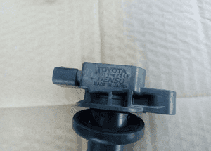 Toyota Yaris I  1.0 VVTi cewka zaplonowa 90919 02240 19021 2