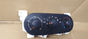 Panel nawiewu powietrza Opel Vivaro B Trafic III E1093049AC 2