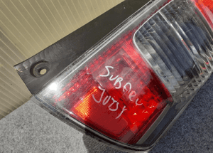 Daihatsu sirion ii 2 subaru justy lampa tył tylna prawa oryginał! 3