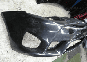 Toyota avensis T27 lift z kratką zderzak przedni 2