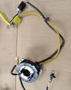 Chevrolet Lacetti I tasma pod kierownice 1