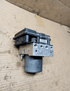 Pompa sterownik ABS Renault Clio III 0265234800 8201128481 3
