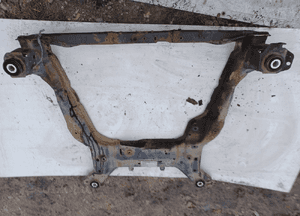 Volvo S60 ii V60 i 2.4 D5 belka zawieszenia silnika sanki wózek przód 2