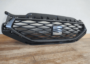 Grill gril atrapa seat leon iv 4 2020- 4