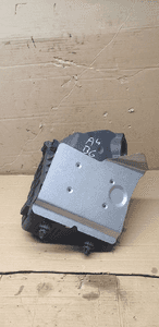 Obudowa filtra powietrza Audi A4 B6 06B000183 06B133837AE 3