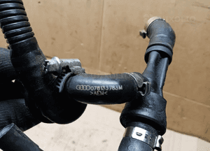 Przewody podciśnienia zaworek Audi A6 C5 2.8 078133783M 058133753B 6