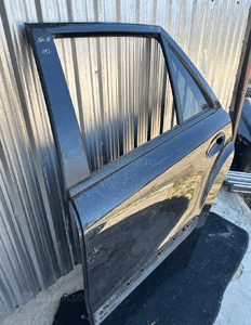 MERCEDES ML 164 drzwi tylne lewe lakier  359 / 197 20
