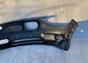 Bmw 1 F20 / F21 zderzak przedni nerka 6
