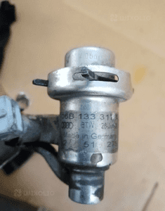 Listwa wtryskowa wtryski Audi A3 1.6 1.8 Golf IV 06B133317A 4