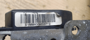 Pas bezpieczeństwa napinacz lewy tył Mercedes GL X166 W166 A16686009858 A1668600985 5