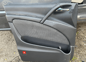Mercedes 639 Viano trend Vito tapicerka boczek wnętrze boczki tapicerka long podsufitka wnętrze trend lift 7