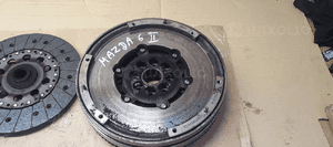Sprzęgło dwumas koło dwumasowe  Mazda 6 II 2.2 D R2A1-16610-B 2