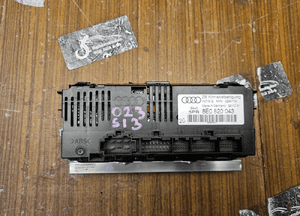 Klimatronik 8E0820043 Panel Sterowania Nawiewu Klimatyzacji Czarny Soul 1 DIN AUDI A4 B6 8