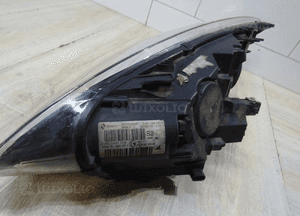 Renault megane iii lampa prawa przód 260100923R 8