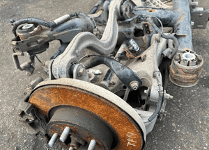 Zawieszenie tylne lewe tarcza zacisk wahacze półoś Land Rover Discovery Sport L550 1