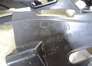 Ślizg lewy zderzaka Mercedes CLS C257 a2578857503 5