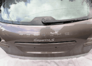 Klapa bagażnika Porsche Cayenne 2 II 10- 3