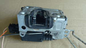 Dacia Sandero I  zamek drzwi przod przednich prawy lewy 2