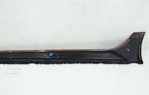 Listwa progowa prawa audi A4 B9 lift allroad 2019- 5