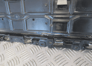 Grill gril atrapa audi Q2 lift 81A 2020- 17