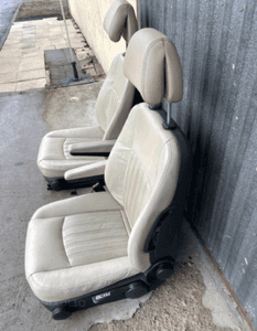 VIANO 639 fotel przedni przód fotele podłokietnik x-clusive skora LIFT 9