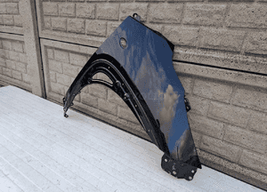 Błotnik prawy przód toyota aygo x 22-23 2