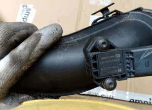 Rura przewód intercoolera czujnik MAP Sensor VW Golf VI 6 1.2 TSI 03F145673F 4