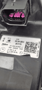 Seat tarraco lampa prawa przód uk 5FK941008H km 15