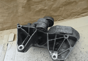 Łapa sprężarki opel vectra 90528680 3