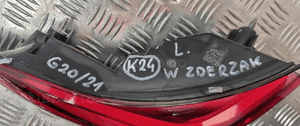 Bmw G21 kombi lampa lewa tył w błotnik 13